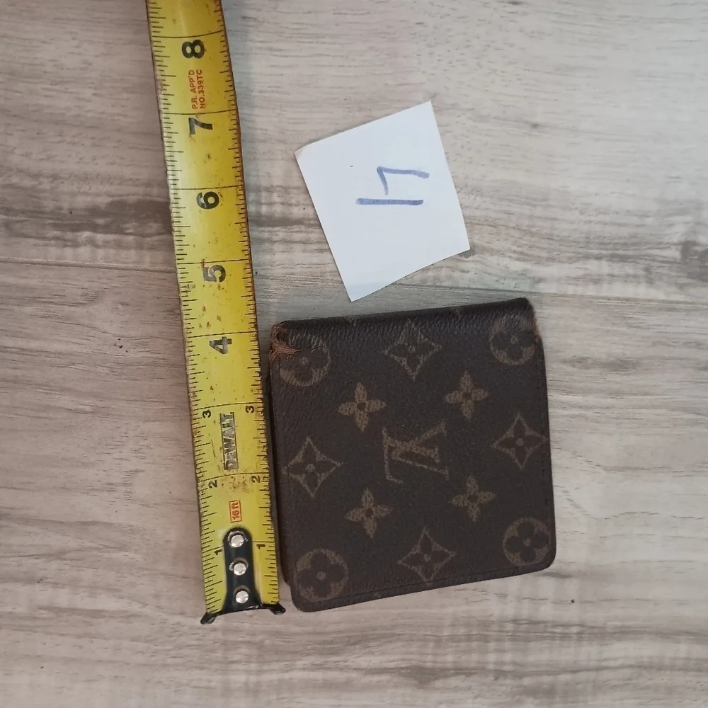Louis Vuitton Multiple Wallet Monogram Canvas  Authentic
